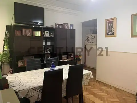 Bogotá 2600, Piso 1 9