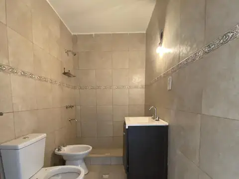 Depto Tipo Casa en Venta en Centro, USD 77.000