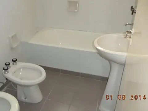 Departamento 3 ambientes con 1 baño