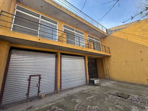 Locales a la venta en De Vicenzo Grande, Pilar