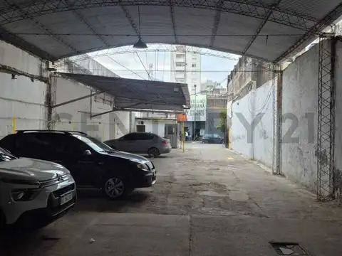 Rivera Indarte 600, Piso 0