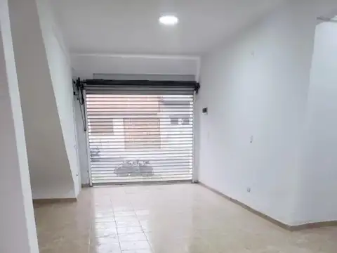 Local Dueño Vende.escucho Ofertas. Permuto Menor Valor