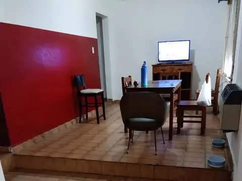 Depto Tipo Casa en Alquiler de 2 dormitorios