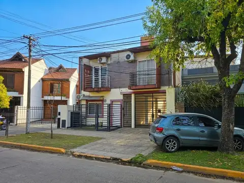 Victoriano Loza al 1100