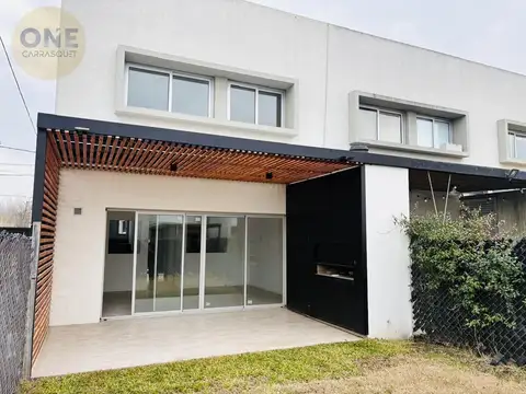 Depto Tipo Casa en Venta 9 años
