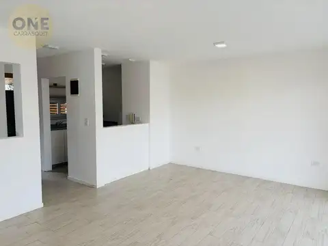 Duplex impecable 458 y 28 2 dorm, garage, parque