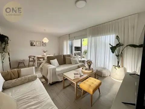 Duplex impecable 458 y 28 2 dorm, garage, parque