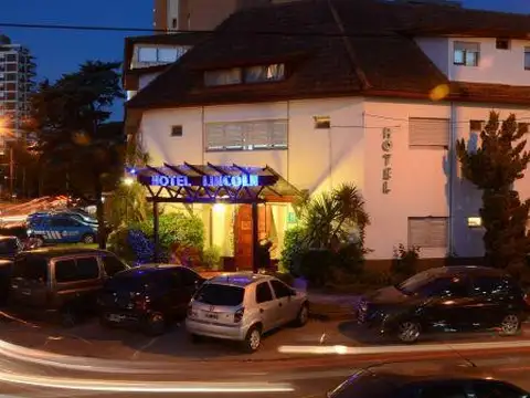 Hotel en Venta 40 años