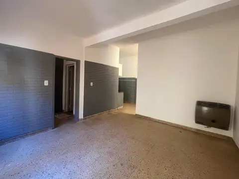 DEPARTAMENTO -PH EN VENTA, REMEDIOS DE ESCALADA, LANUS