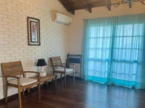 Oficinas/consultorios Calle Necochea 1138 , Piso 1