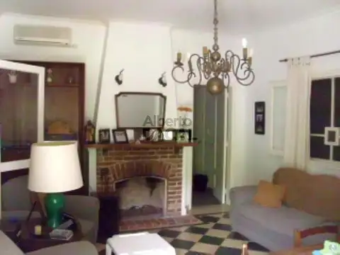 Casa Monoambiente con 2 baños