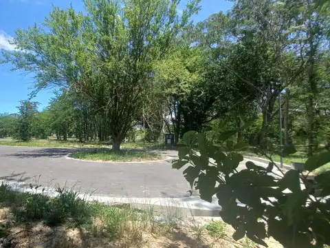 Terreno en Venta en City Bell, USD 74.000