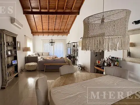 Departamento en Alquiler de 4 ambientes