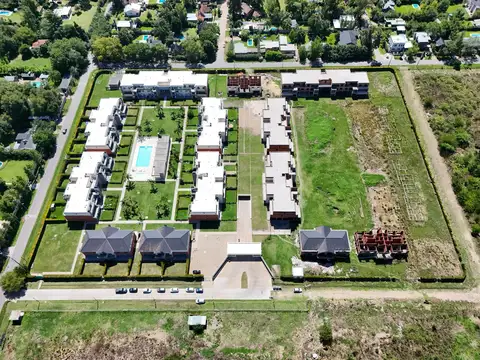 Departamento de Pozo en Altos de Maschwitz  2 AMB PB CON JARDIN