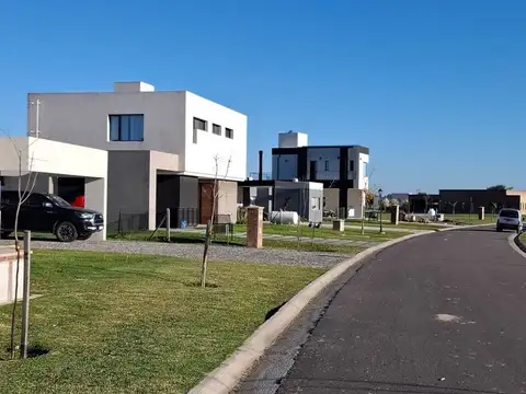 VENTA LOTE BARRIO PRIVADO CANNING