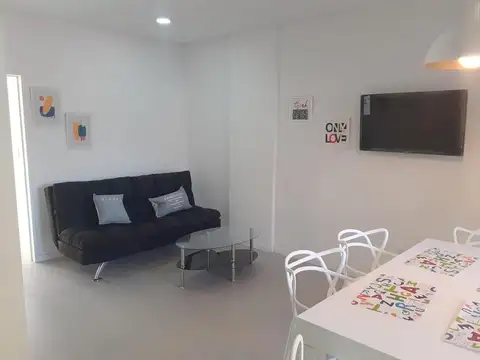 Venta - Departamento en San Telmo 2 ambientes con doble balcón -