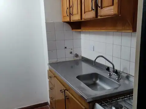 Departamento 3 ambientes con 1 baño