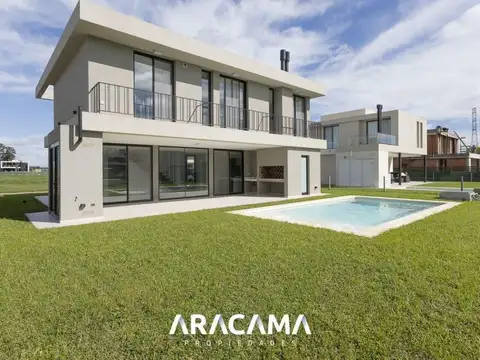 Casa en Venta en Canning Chico
