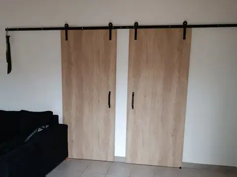 CASA CENTRICA 3 AMBIENTES, CON POTENCIAL COMERCIAL