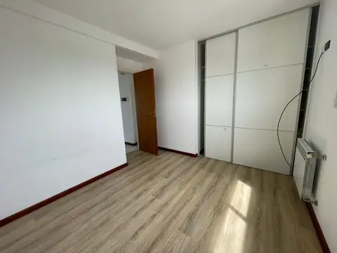 VENTA DEPARTAMENTO SEMI PISO 2 AMBIENTES