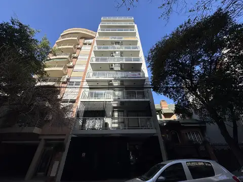 1 AMB FRENTE AMPLIO EN L DIVISIBLE PLACARD MUY LUMINOSO BALCÓN  COC. Y LAV INCORP.  SUM PILETA PARRILLA