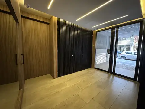 Departamento en Alquiler en Coghlan, $ 760.000