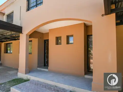Ugarteche al 1200 - Fisherton - Aldea
