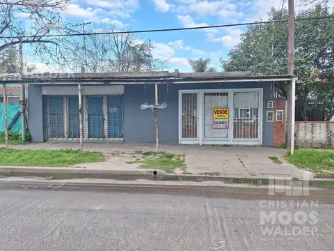 Dos Locales mas casa en excelente ubicación. Ing. Maschwitz