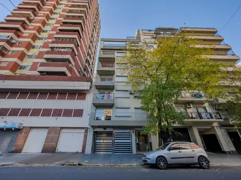 Blanco Encalada 5200, Piso 3