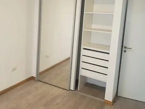 Venta 2 ambientes + Patio Villa Santa Rita 6 años antiguedad