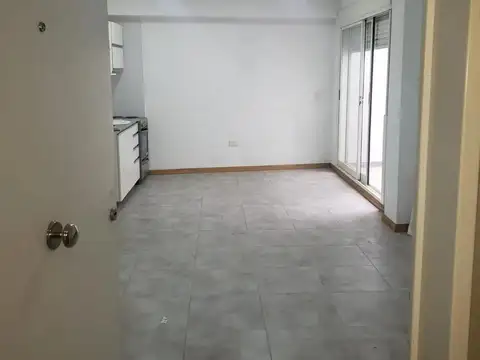 Venta 2 ambientes + Patio Villa Santa Rita 6 años antiguedad
