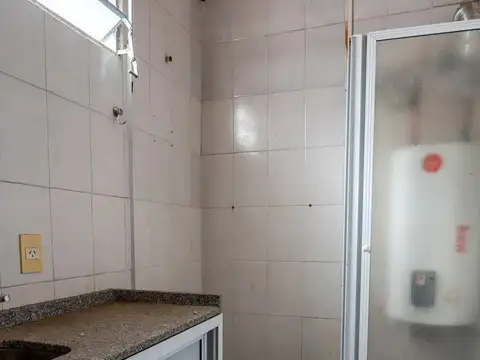 Local en Alquiler en Villa del Parque, $ 2.400.000