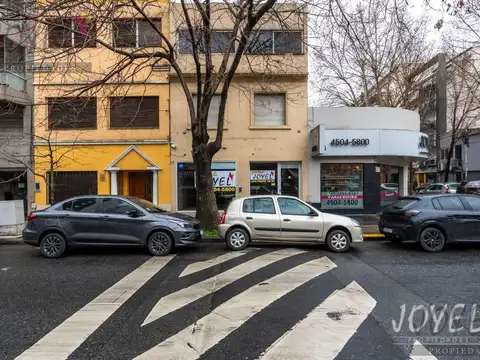 Local en Alquiler en Villa del Parque, $ 2.400.000