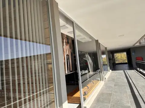Local en Venta en Laguna Grande, USD 165.000