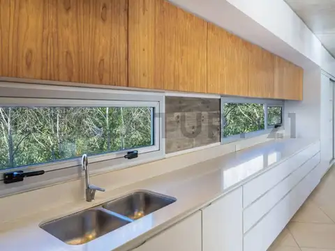 Casa en Venta en Arenas del Sur, USD 400.000