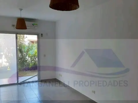 Departamento en Alquiler en Pilar, USD 500