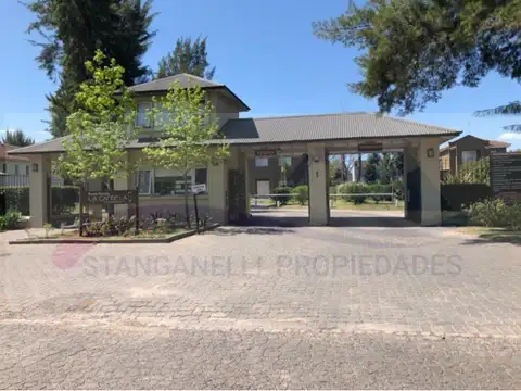 Departamento en Alquiler con 1 cochera