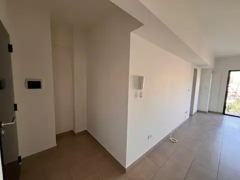Alquiler, Departamento monoambiente en Villa Sáenz Peña
