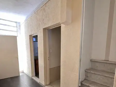 Depto Tipo Casa en Venta con 1 cocheras