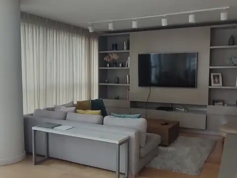 Departamento en Venta de 4 dormitorios