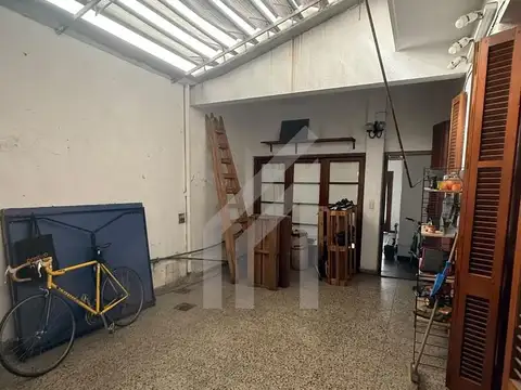 Depto Tipo Casa en Venta 100 años