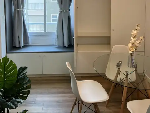 Gascón 1700, Piso 2