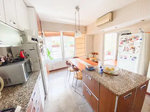 Departamento 4 ambientes con 2 baños