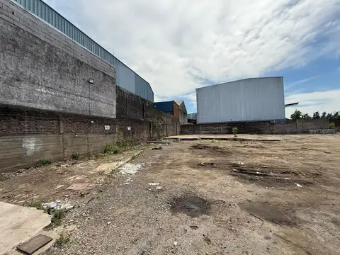 Terreno en Alquiler de 1898,0 m2