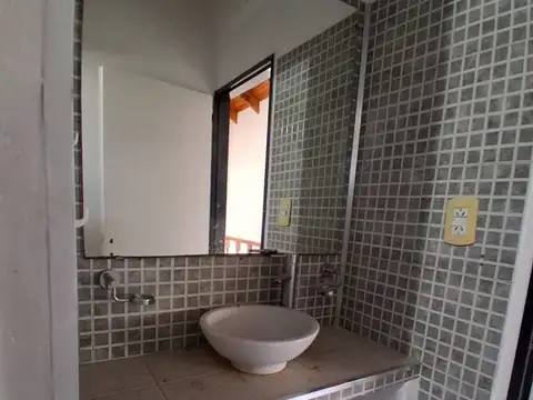 Casa en Alquiler en Monte Grande, $ 600.000