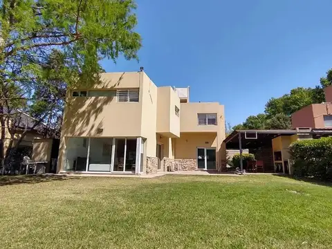 Casa en Venta en Cielo, USD 215.000