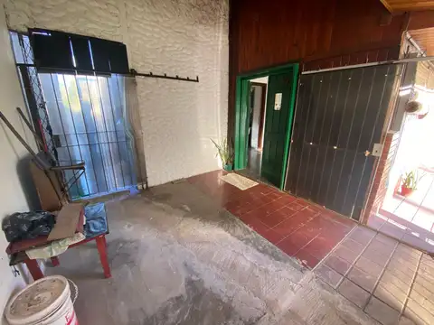 ¡OPORTUNIDAD! Venta casa 3 ambientes en Villa España