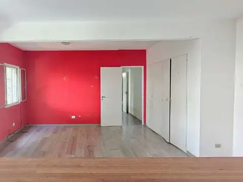VENTA DEPARTAMENTO 3 AMBIENTES. BERNAL OESTE