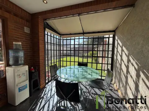 Casa 5 ambientes con 5 baños