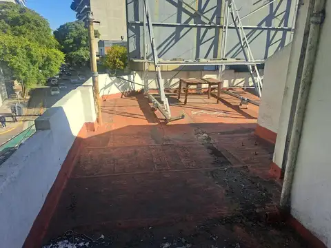 Avenida Álvarez Thomas 300